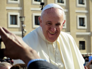 Papież do Polaków w uroczystość Matki Bożej Częstochowskiej: Proszę, módlcie się także za mnie