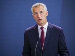 Sekretarz generalny NATO Jens Stoltenberg wezwał w czwartek Rosję, by ta nie ingerowała na Białorusi. To najmocniejsze jego oświadczenie od czasu wyborów prezydenckich 9 sierpnia w tym kraju.