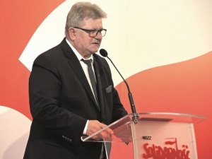 T. Majchrowicz: Bardzo dobrze, że Białorusini protestują w zakładach pracy i unikają starć na ulicach