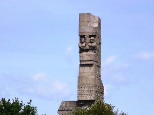 Zidentyfikowano szczątki pięciu polskich żołnierzy poległych na Westerplatte