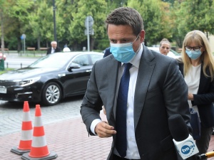 Bezradny Trzaskowski: Rząd od tego jest, żeby pomagać 