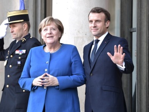 Czy powstanie wspólne państwo niemiecko-francuskie? Niemiecki polityk wzywa do federacji
