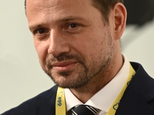 Oczekuję podjęcia pilnych i zdecydowanych działań w celu zagwarantowania przestrzegania przepisów prawa. Mazowiecka kurator oświaty pisze do Trzaskowskiego