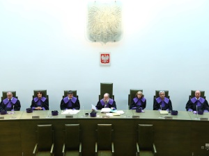 „Prawniczy zamach w obronie sowieckich zdrajców i kolaborantów!” Burza na Twitterze po kuriozalnej uchwale SN