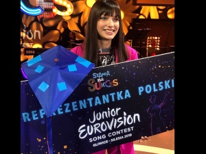 Warszawa: Napadnięto młodą piosenkarkę Viki Gabor. W jej obronie stanął ojciec - został pobity