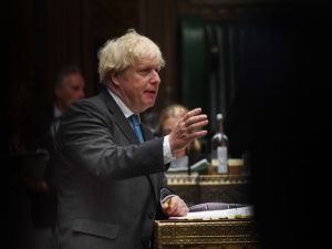 W. Brytania. Boris Johnson: nadchodzi druga fala wirusa, mogą być konieczne nowe restrykcje