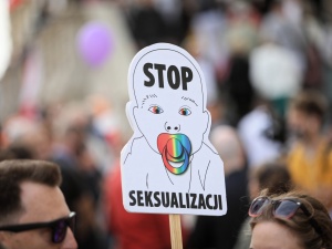 Organizatorzy szacują, że w Marszu dla Życia i Rodziny  w Warszawie wzięło udział ok. 5 tys. osób