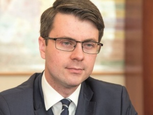 Piotr Müller o potencjalnym nowym ministrze sprawiedliwości: Rozmawiamy z poseł Wassermann czy z posłem Czarnkiem