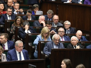 Kaczyński postawił Ziobrze warunek? „Dymisja ceną utrzymania koalicji”