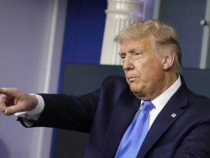Awantura wokół głosowania korespondencyjnego. Trump: Przekręt, który urządzają Demokraci stanie przed Sądem Najwyższym