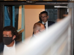 Politycy opuszczają siedzibę PiS na Nowogrodzkiej. Rzecznik PiS podała ważną datę