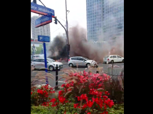 [WIDEO] „Niedługo będzie ostro”. Protest rolników w Warszawie. Odpalono race