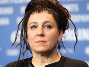 [WIDEO] „Jesteśmy świadkami ogromnie niebezpiecznego procesu”. Tokarczuk o „szczuciu” na osoby LGBT