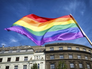 Sąd Okręgowy potwierdził: nieujawnienie tożsamości płciowej w CV jest uzasadnione i może chronić przed dyskryminacją