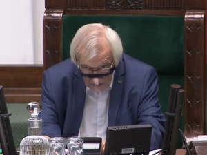 Marszałek Sejmu będzie wnioskował o ukaranie posłów Konfederacji za brak maseczek