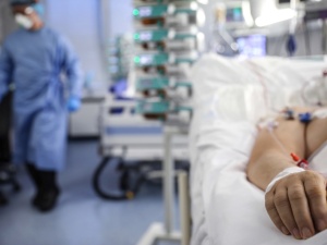 Epidemia nie zwalnia. Padł kolejny rekord zakażeń koronawirusem