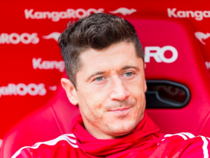 Zdarza się najlepszym? Wpadka Lewandowskiego przy gratulacjach dla Świątek