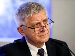 „Nie wstyd Panu Prezesie?” Belka opublikował prywatną korespondencję z prezydentem Dudą