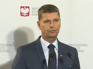 Piontkowski: Nie ma mojej zgody na propagandę homoseksualną w szkołach