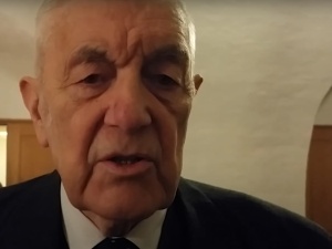 Niech nie zawracają mojemu synowi głowy. Maciej Giertych broni syna