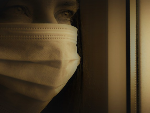 Lekarz z warszawskiego szpitala: Wszystkie respiratory są zajęte
