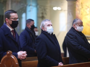 Premier obecny na mszy sprawowanej w 10. rocznicę śmierci Marka Rosiaka