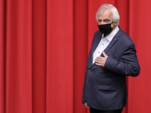 KO przegłosowała przerwę w obradach Sejmu. Terlecki: opozycja chce zablokować przyjęcie projektu dot. COVID-19