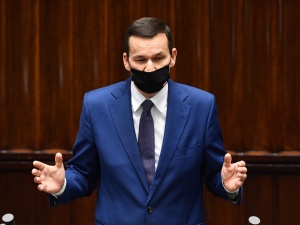 Premier: pacjenci, którzy nie chorują na COVID-19, nie są pacjentami drugiej kategorii