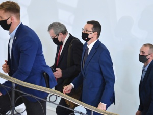 Czy 1 listopada cmentarze będą zamknięte? Jest odpowiedź premiera