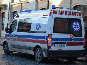 Ukrainiec chciał ukraść spod szpitala karetkę. Miał trzy promile