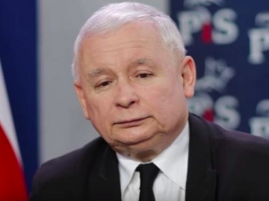 Psychopato i dewiancie religijny z Żoliborza... Szokujące słowa znanego aktora skierowane do Kaczyńskiego