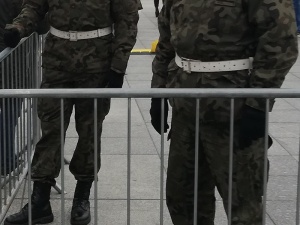 Żandarmeria wesprze policję? Rzecznik rządu wyjaśnia 