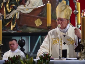 Abp Jędraszewski: Nie wolno nam być Kainami, ale mamy być stróżami życia drugiego człowieka