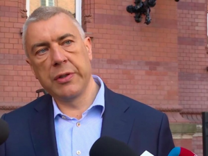 Roman Giertych nie wpłaci poręczenia majątkowego w kwocie 5 mln zł. Dziś mija termin 