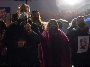 Nie opuścimy was. Niech żyją kobiety. Grodzkiemu koronawirus już nie przeszkadza