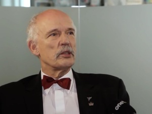 Korwin-Mikke o gigantycznych pensjach: Bylibyśmy idiotami, gdybyśmy tego nie zrobili