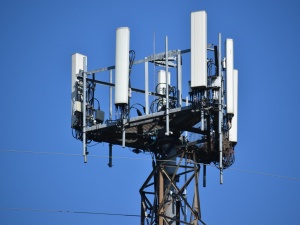 Polskie władze: Propozycje przepisów ws. bezpieczeństwa 5G są zgodne z prawem UE