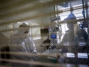 Rekord nowych zakażeń koronawirusem. Blisko 400 osób nie żyje