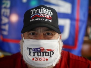 Sztab Trumpa złożył pozwy o wstrzymanie liczenia głosów w Pensylwanii i Michigan