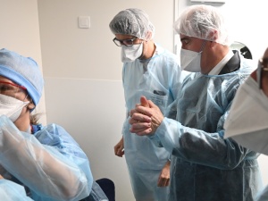 Koronawirus w Polsce: Dziś mniej zakażeń i zgonów