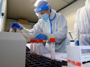 Niemcy: Kliniki muszą odroczyć planowane zabiegi. Gmyz: To mówicie, że Niemcy chcą pomagać Polsce? 