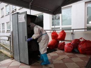 Najnowsze dane: Ponad 21 tysięcy nowych zakażeń koronawirusem. Zmarły 173 osoby