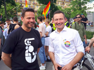 Dymisja Rabieja. Na jaw wychodzą nowe fakty