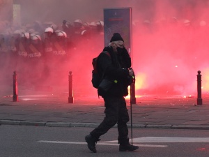 Krew na Święcie Niepodległości. O postrzeleniu naszego reportera i o tym, kto jest równy, a kto równiejszy wobec prawa