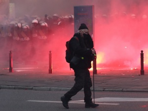 Prokuratura wszczęła śledztwo po postrzeleniu Tomasza Gutrego na Marszu Niepodległości