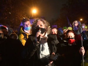 [Wideo] Prymitywne bluzgi Lempart. Publicysta:  Salon zaczął lansować patolstwo 