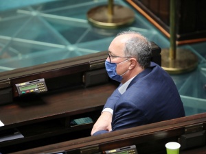 „Zostałem uderzony w plecy, dziś dowiaduję się, że pobiłem policjanta”. Czarzasty zabrał głos