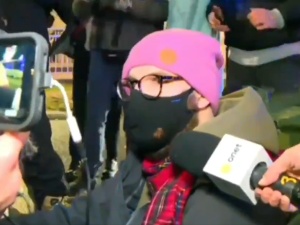 [video] Uciekali. Nie uciekli. Sprawna interwencja policji wobec Strajku Kobiet przed MEN