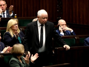 PiS powiększy swój klub? Trwają rozmowy z posłami opozycji