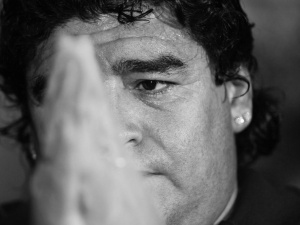 Boniek: Maradona był legendą za życia, dla mnie najlepszy piłkarz w historii